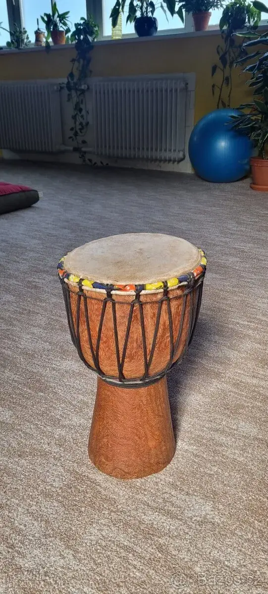 Djembe buben