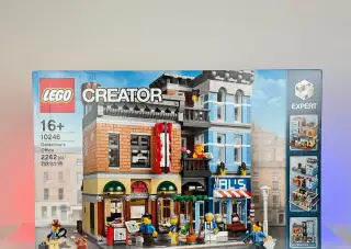 LEGO Creator Expert 10246 - Detective’s Office