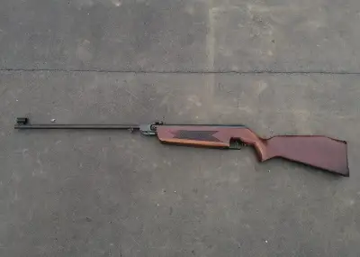 Vzduchovka Slavia 631 model 77