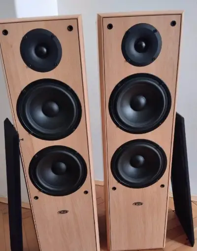 Sloupové reproduktory ELTAX Concept 200 - super stav