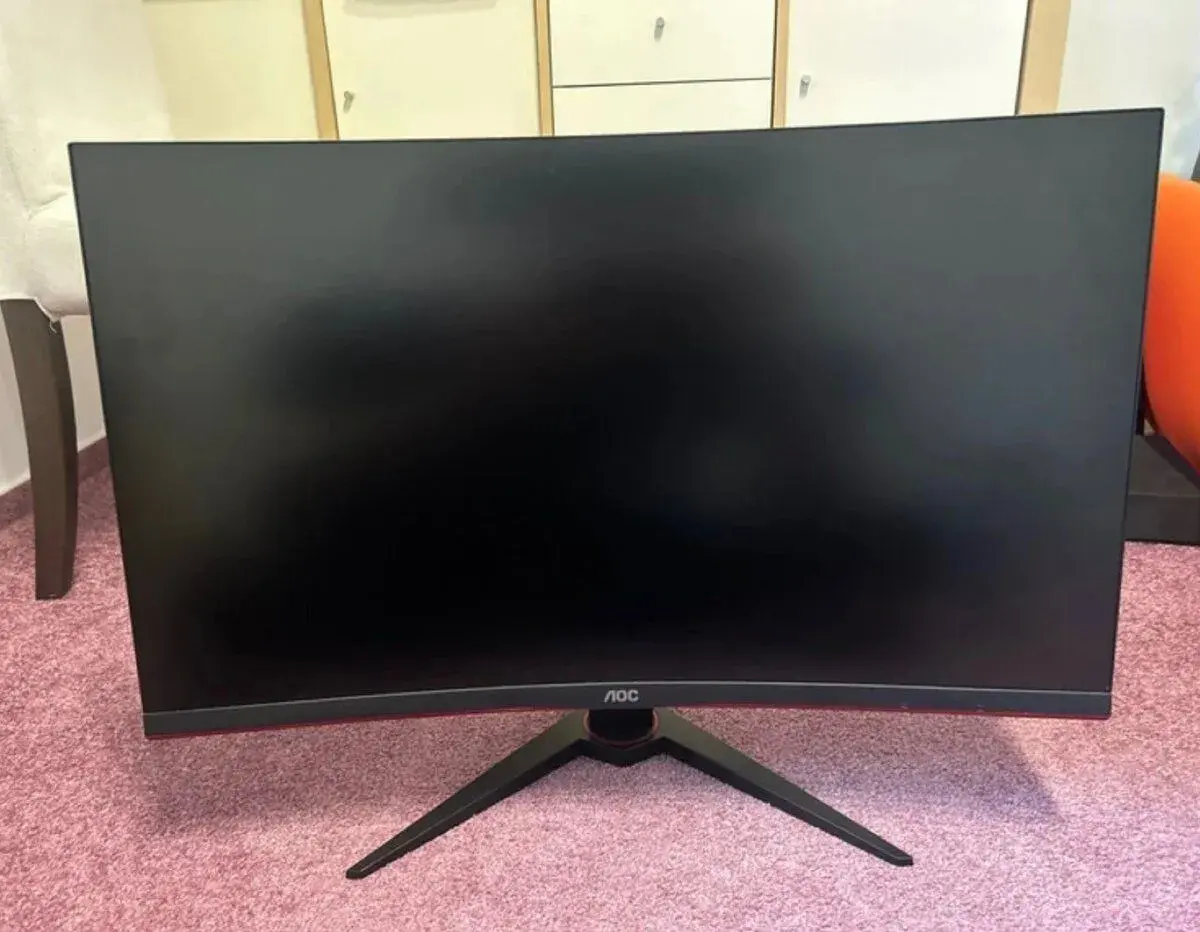 AOC C32G2ZE