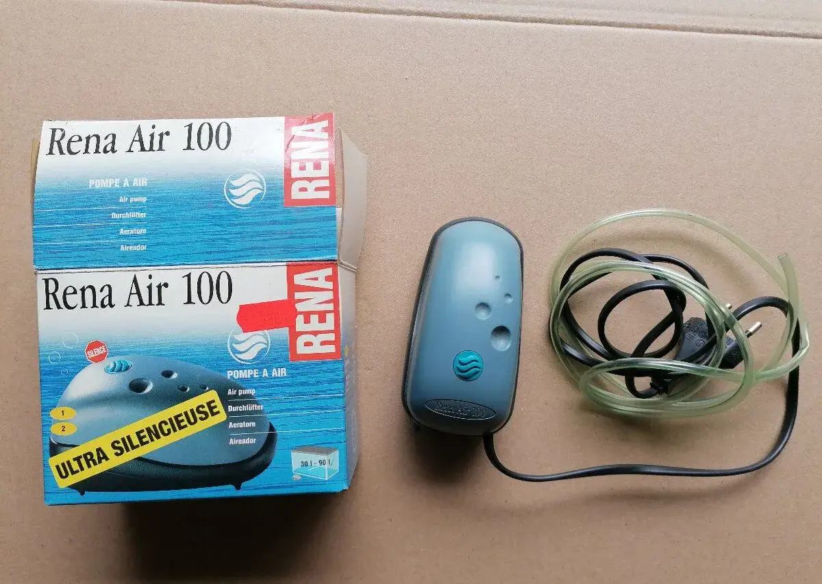Vzduchovac / vzduchovaci kompresor k akvariu RENA AIR 100