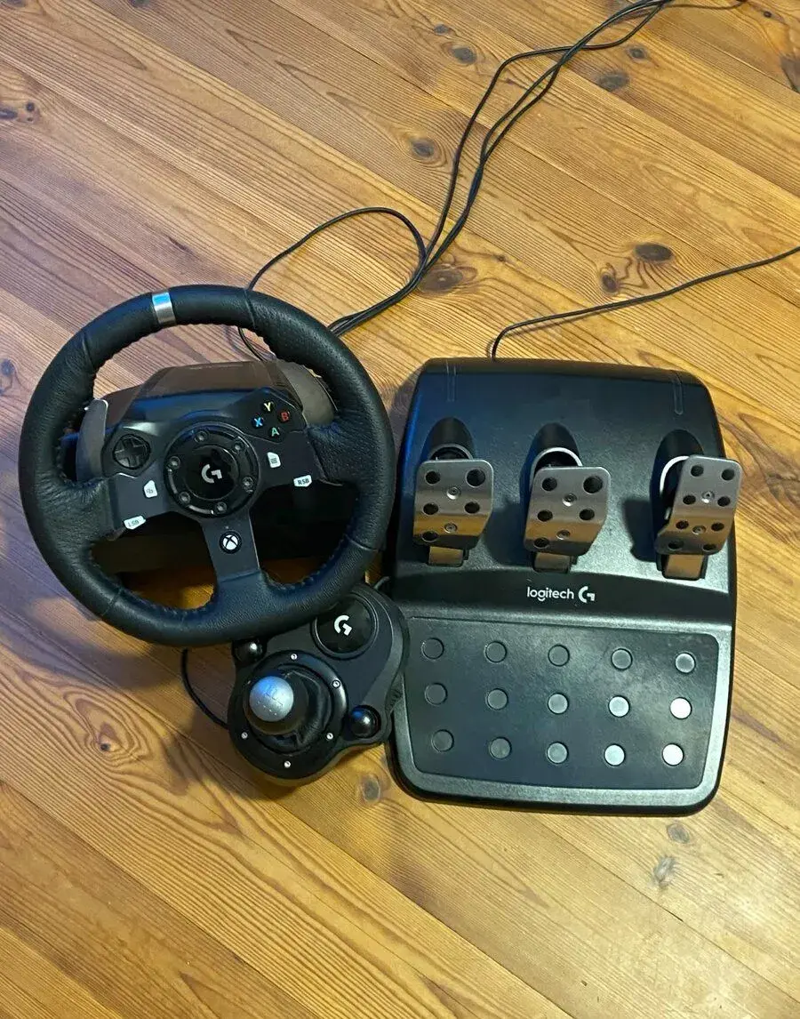 Logitech g920 + shifter