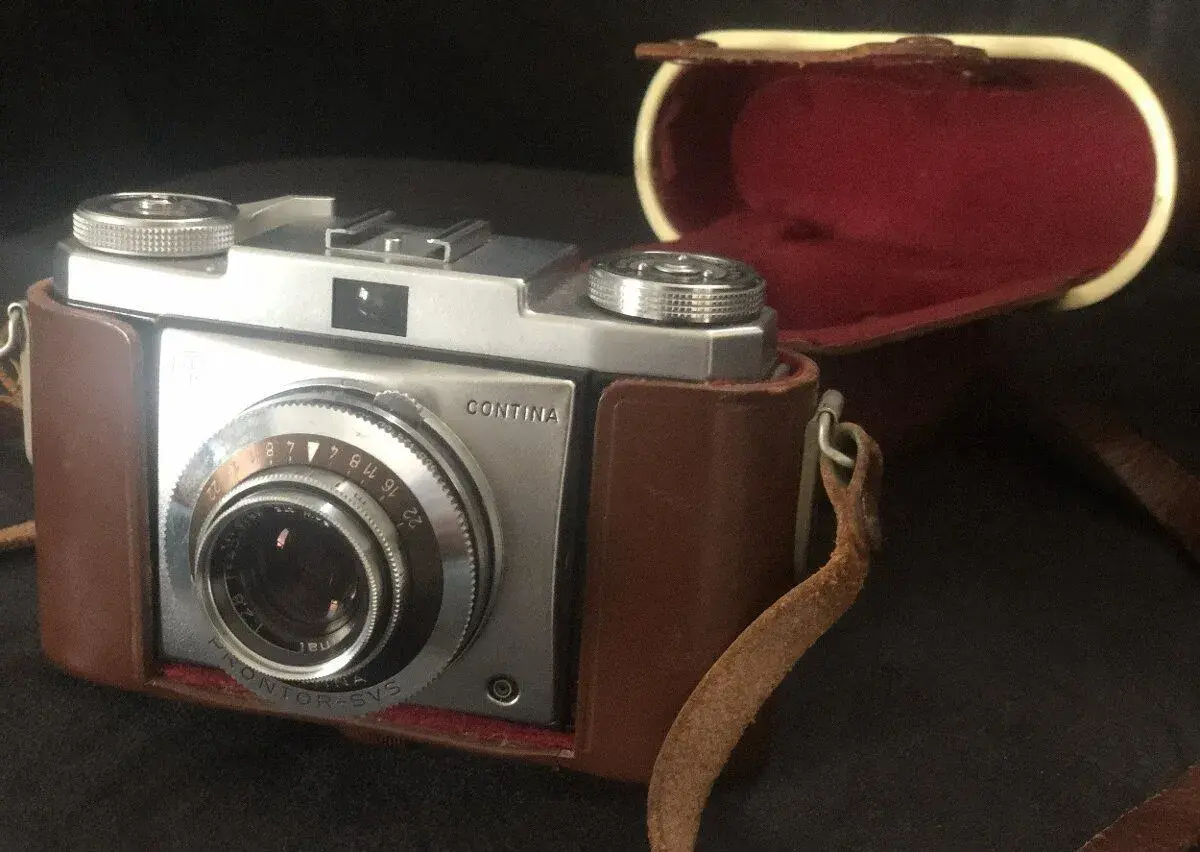 Zeiss Ikon Contina - plně funkční, testováno filmem