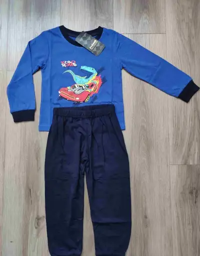 Chlapecké pyžamo dlouhé dinosaurus/auto nové