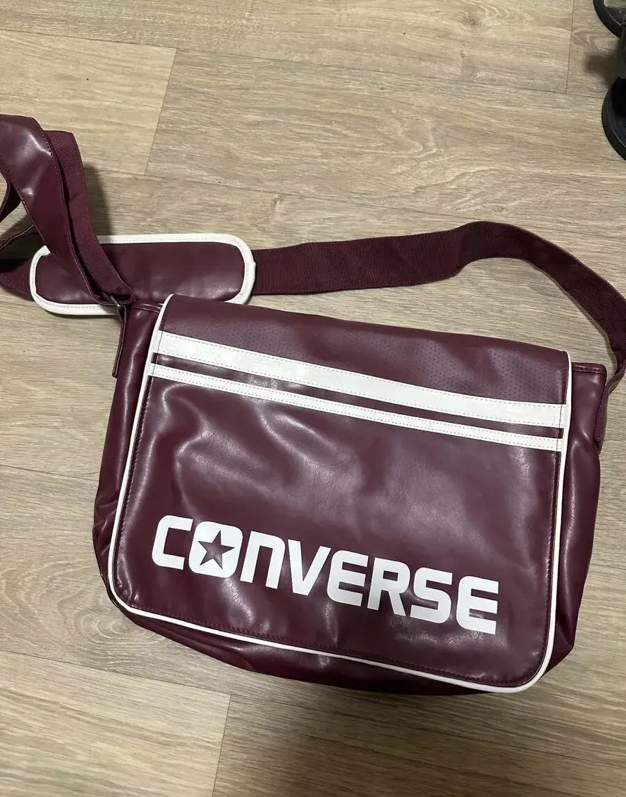 Converse taška