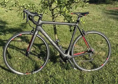 Silniční karbonové kolo Felt F5, vel. 58, Shimano 105 R7000