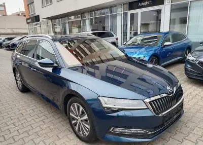 Škoda Superb – 2023, 164 788 km