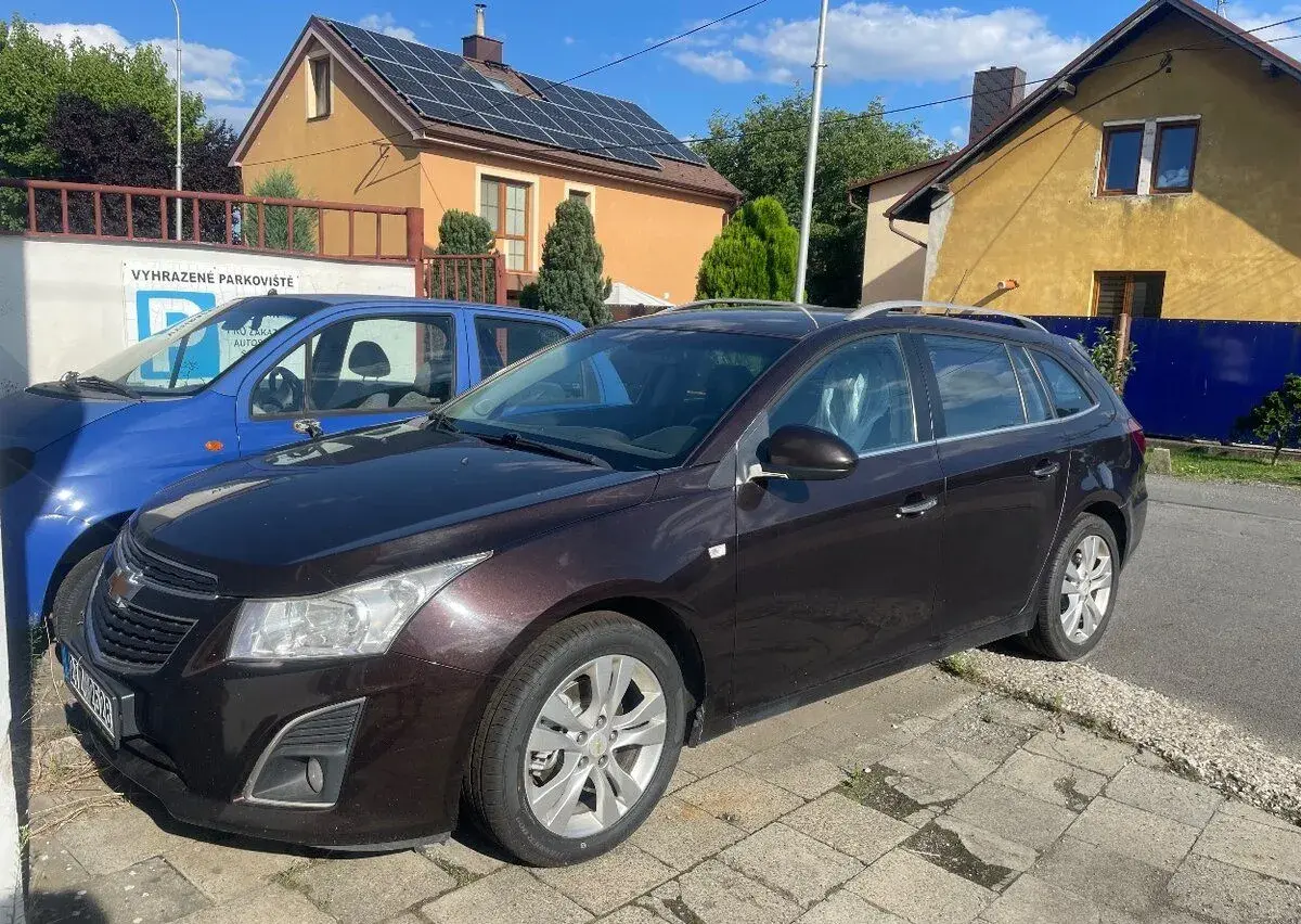 Chevrolet Cruze – 2013, 380 000 km