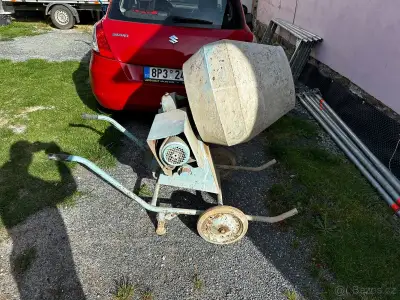 Stavební míchačka