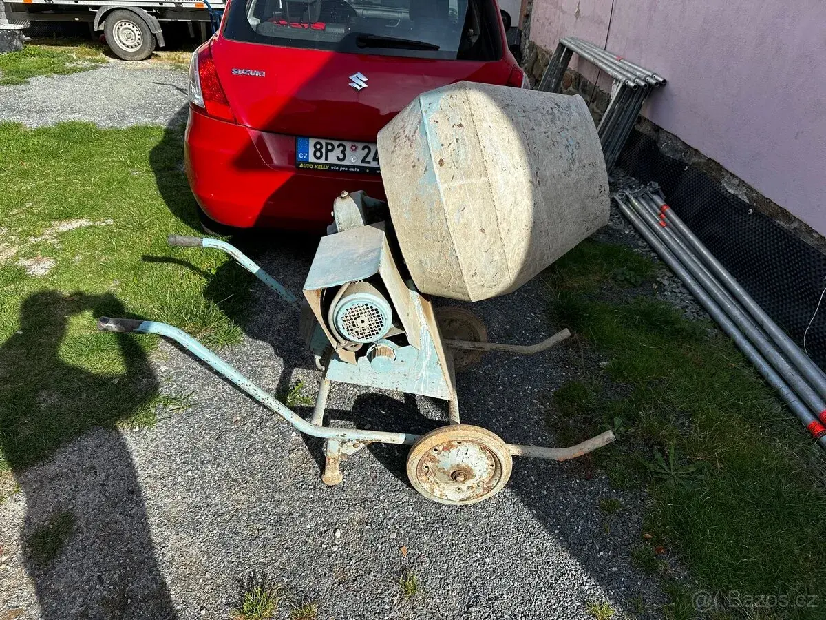 Stavební míchačka