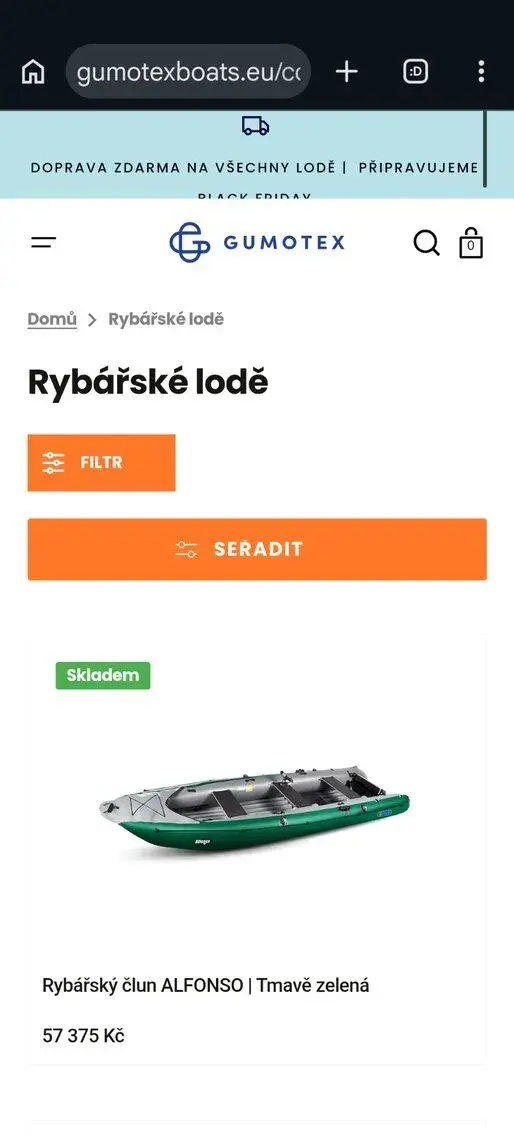 Rybářský člun s motorem