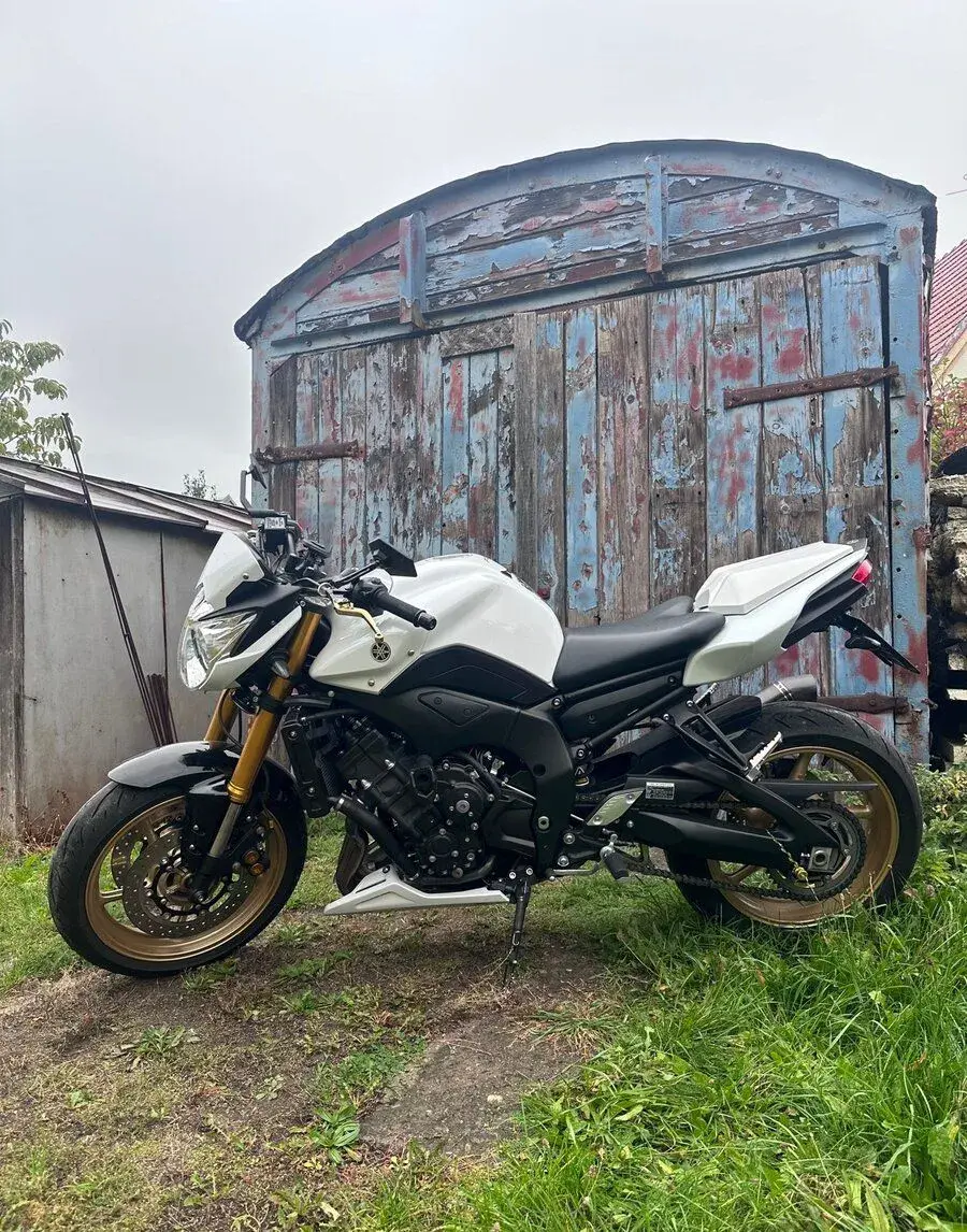 Yamaha FZ8N