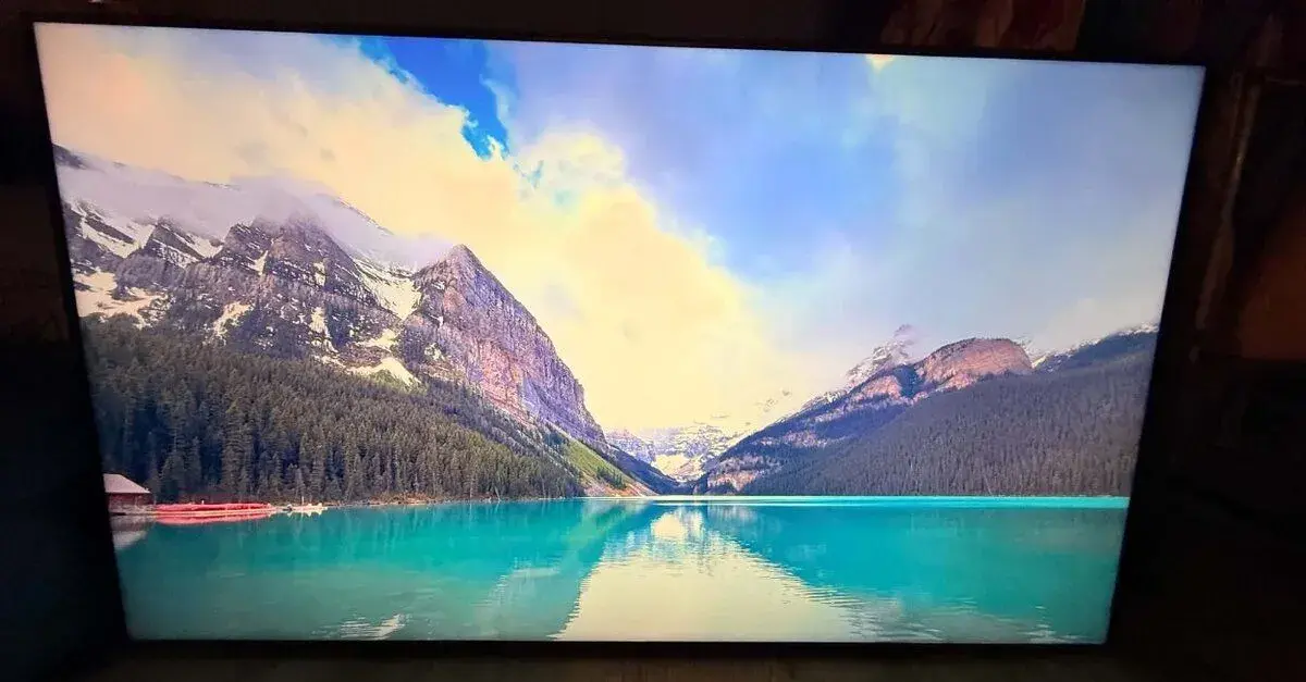 LG 65" (165 cm) 4K Smart TV 65UR80006LJ