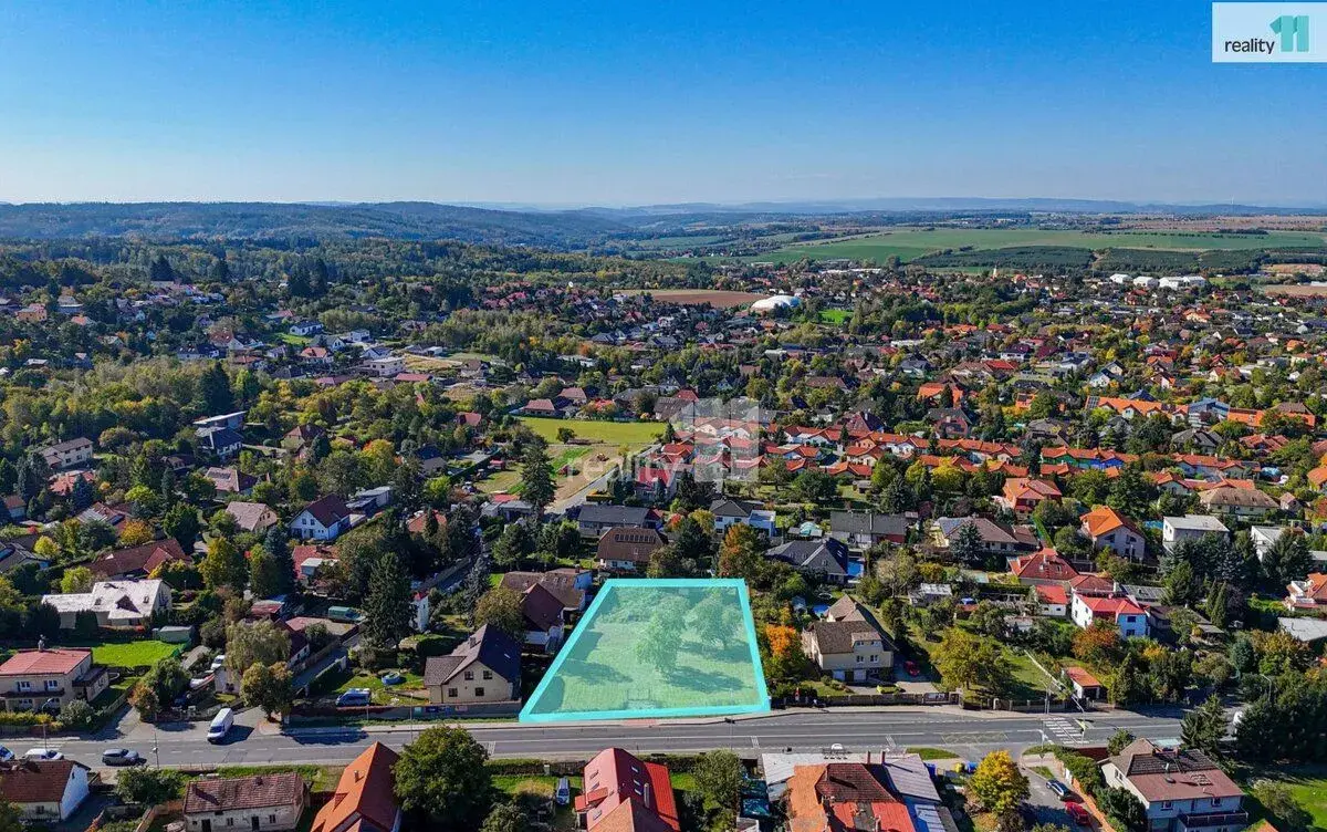 Velký pozemek Jesenice - Horní Jirčany 2231 m2