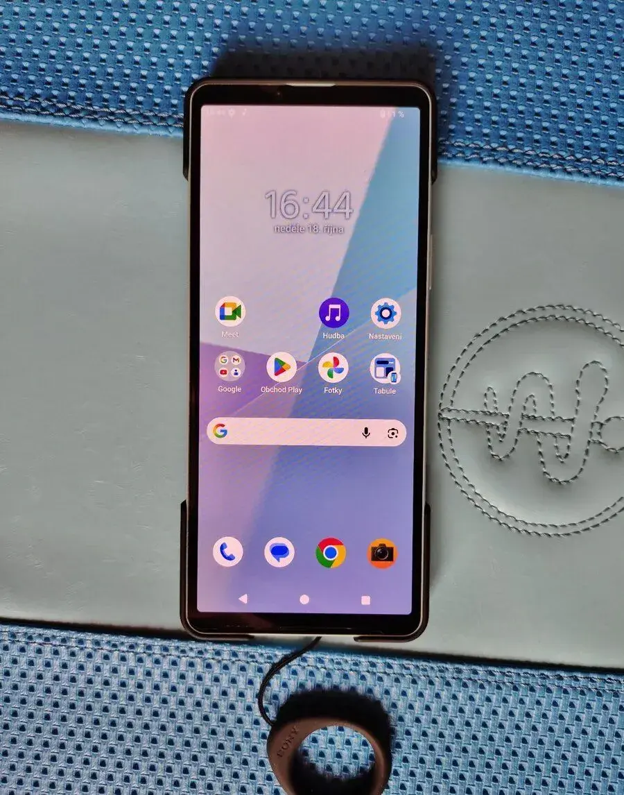Sony Xperia 10 VI – Jako nový, originální pouzdro, záruka Al