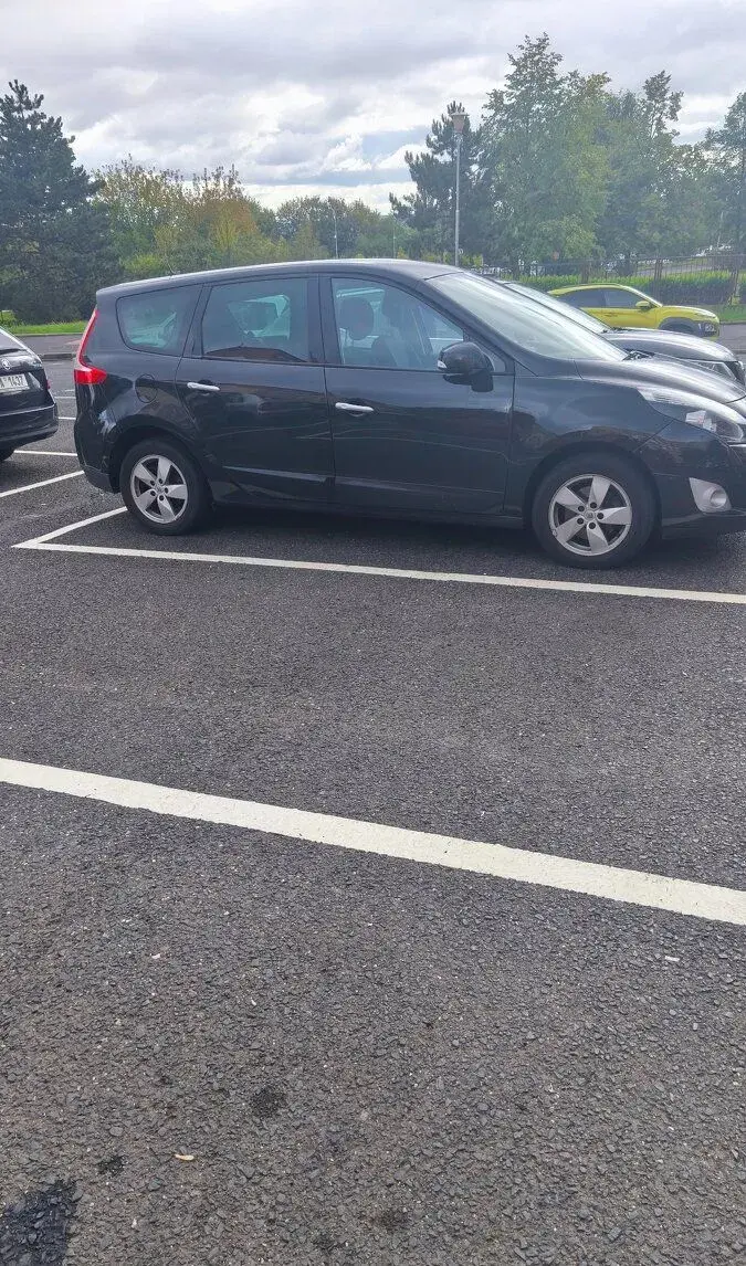 Grand scenic 1.9 DCi r.2010