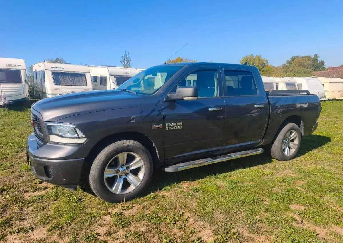 Dodge Ram – 2018, 190 000 km