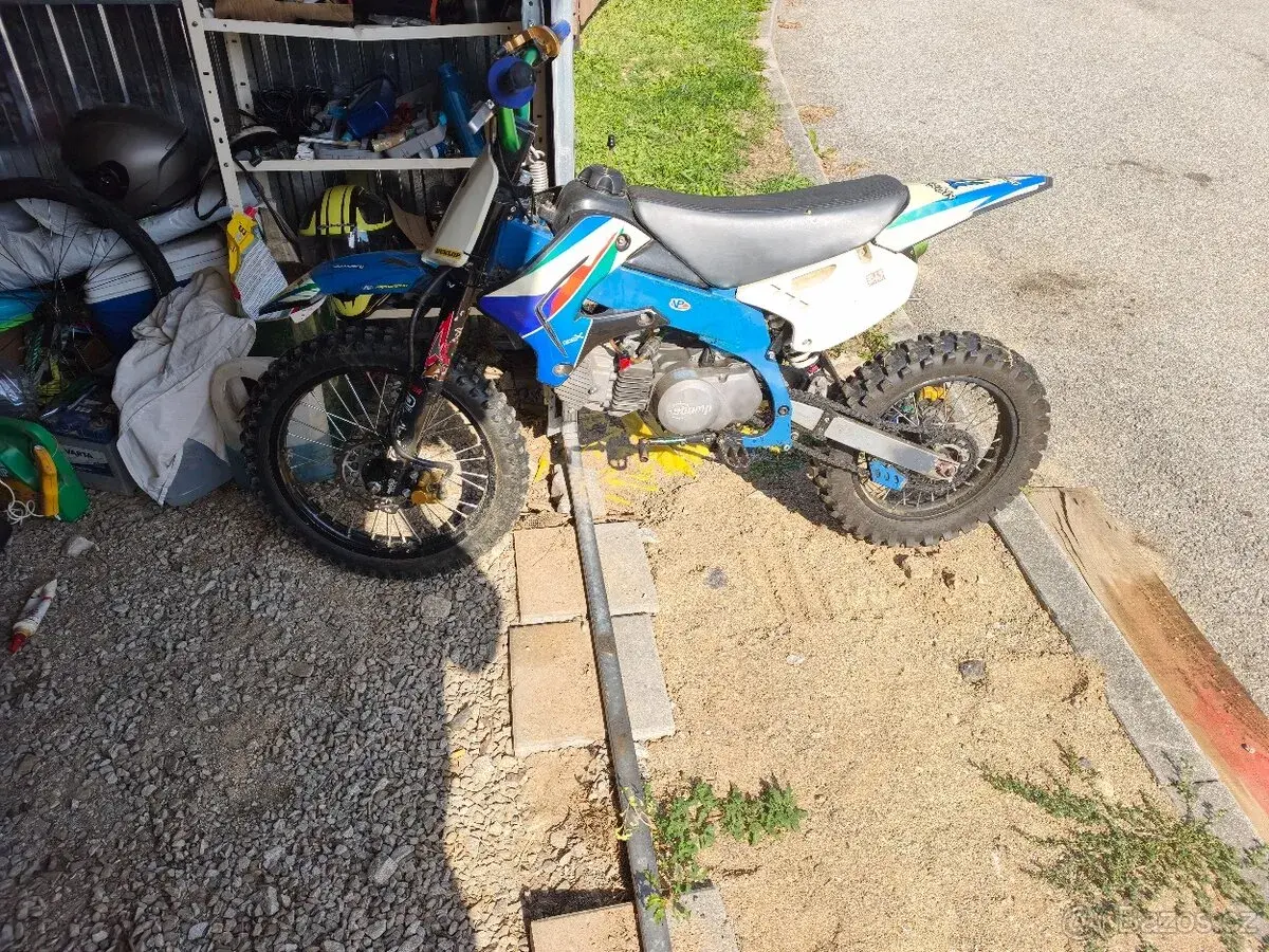 Stomp 160ccm