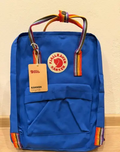 Batoh Kanken Rainbow tmavě modrý (16L)