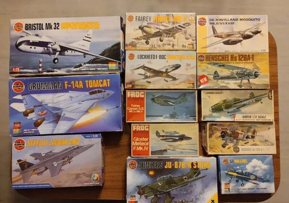 Modely letadel, AIRFIX,FROG, plastové stavebnice.