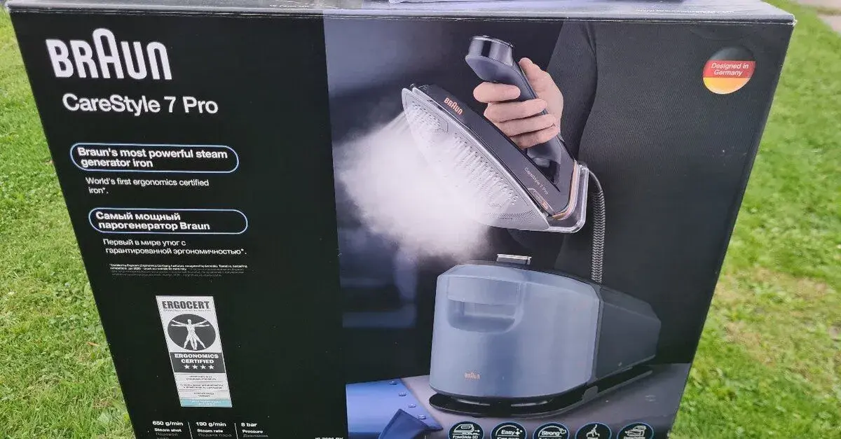 Žehlicka s parním generátorem Braun IS7286BK CareStyle 7