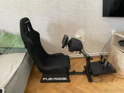 Herní sedačka PLAYSEAT Evolution Black