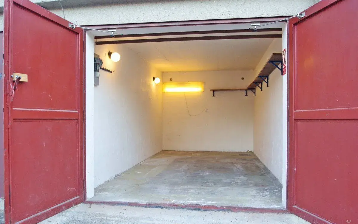 Prodej garáže 21 m² Větrná, Brno - Bystrc