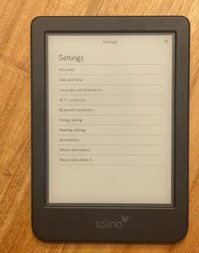 Čtečka knih Tolino Shine 5 16GB