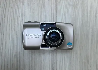 Olympus Mju ZOOM 105 + Koženné pouzdro