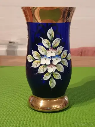 Novoborské sklo váza