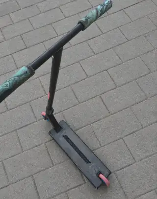 Street freestyle koloběžka