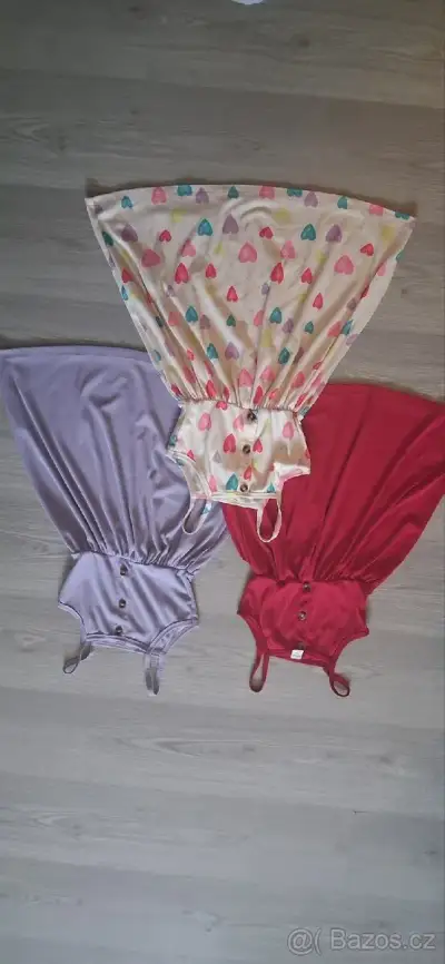 Trio dětských šatiček