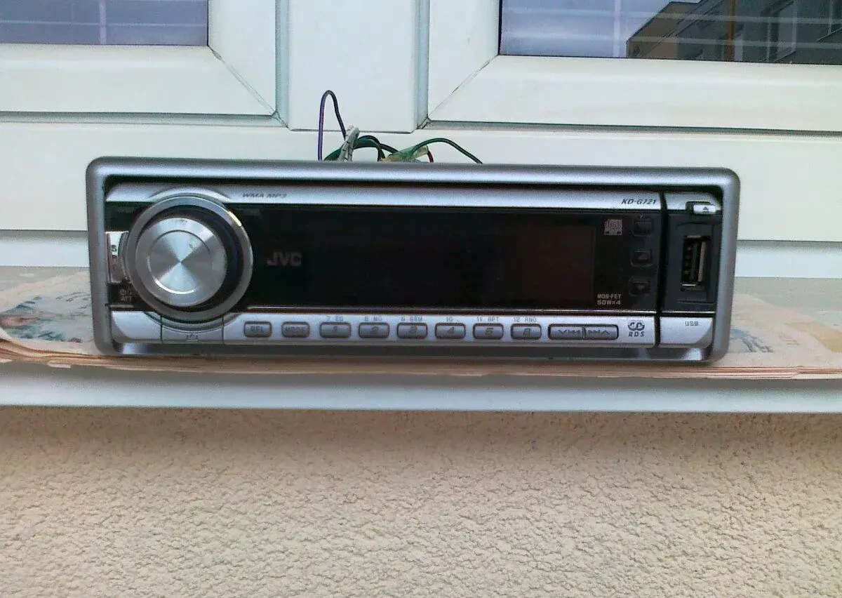 Autorádio JVC