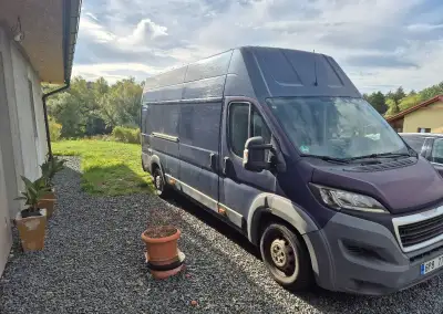 Stěhování a vyklízení s velkou dodávkou – Plzeň, Klatovy a o