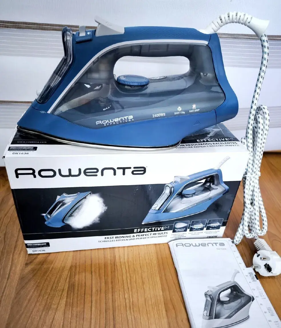 Napařovací žehlička Rowenta DX1636