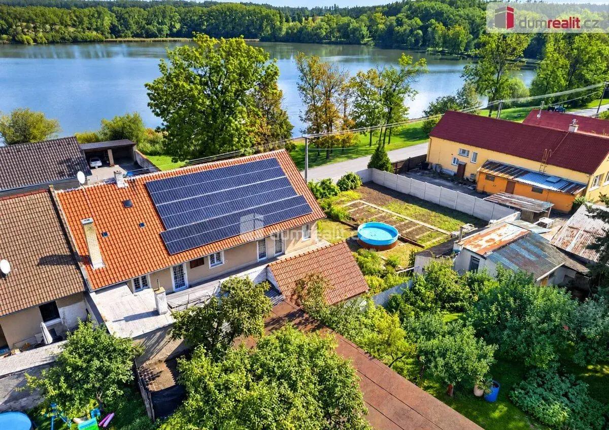Prodej domu, 3+1, s pozemkem 743 m2 Mšecké Žehrovice