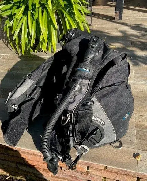 Potapěčský žaket SCUBAPRO GLIDE 2000 + automatika Scuba