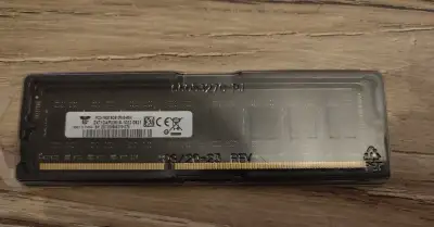Zánovní paměť - DDR3 - 8Gb - 1600 MHz