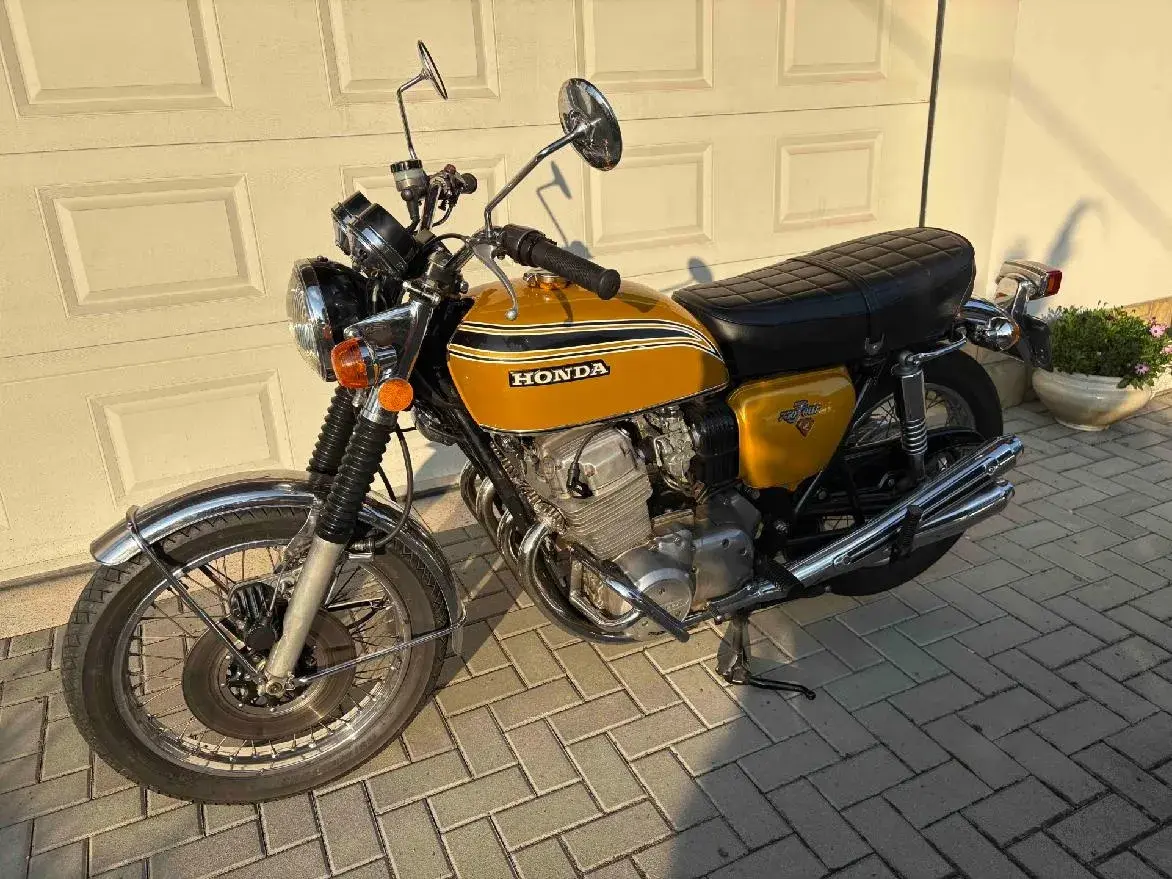 Honda CB 750 FOUR K2 1974 Evropská verze