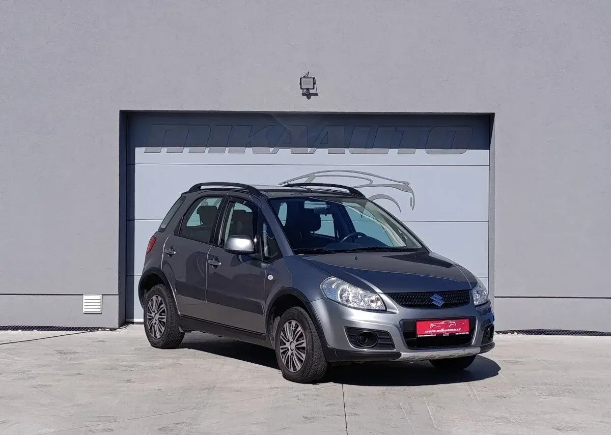 Suzuki SX4 – 2011