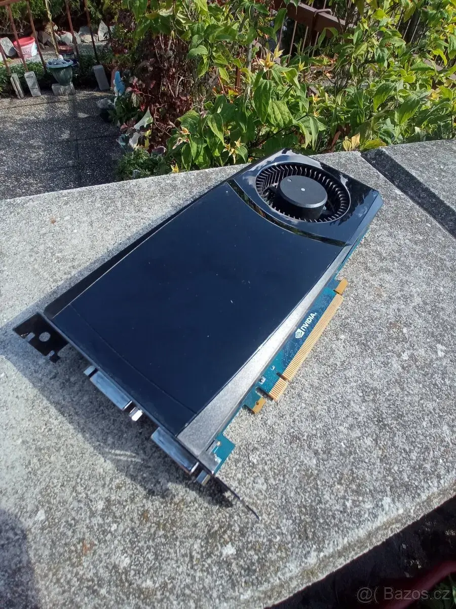 Grafická karta NVIDIA GeForce GTX 460 1GB