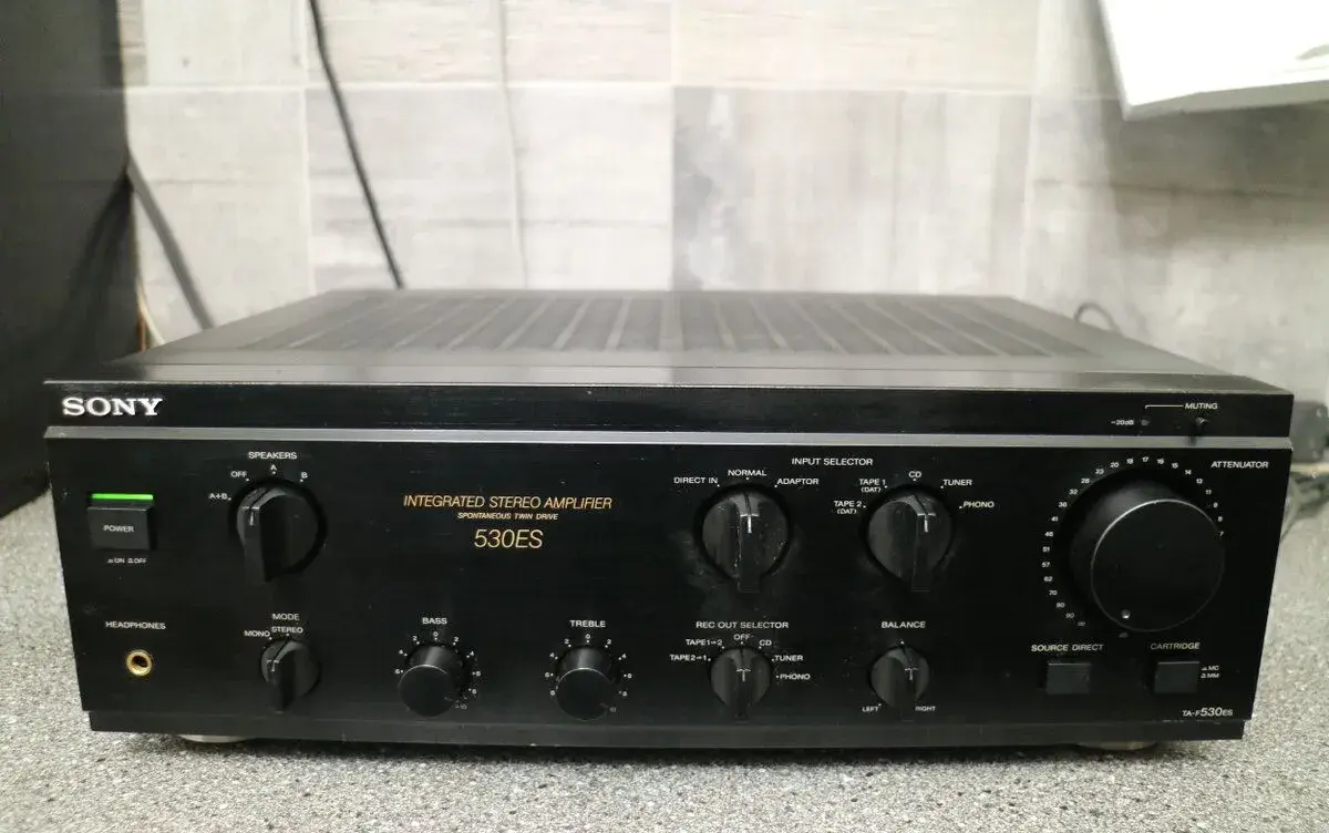 Zesilovac SONY TA-F530ES