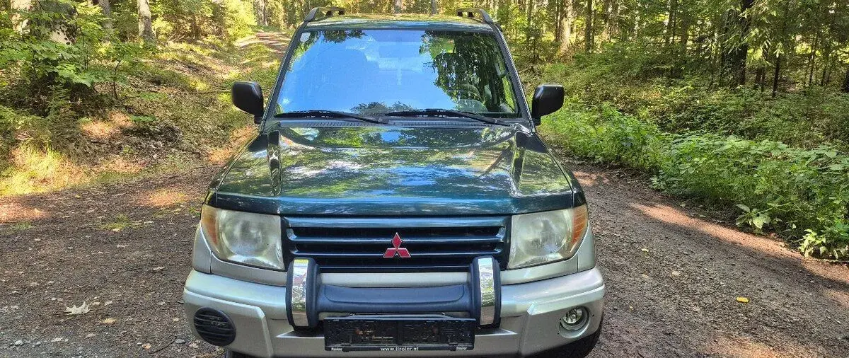 Mitsubishi pajero – 2002