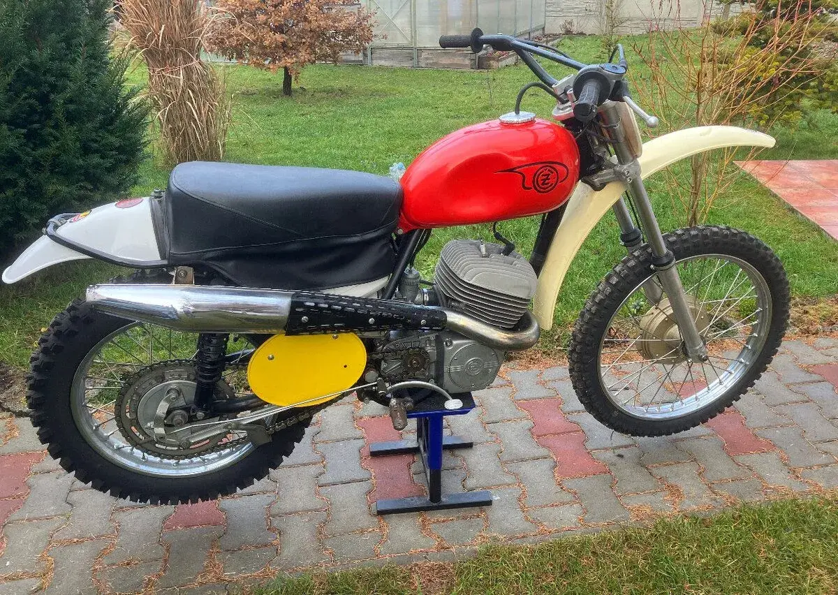 ČZ 360/969 montreal motokros