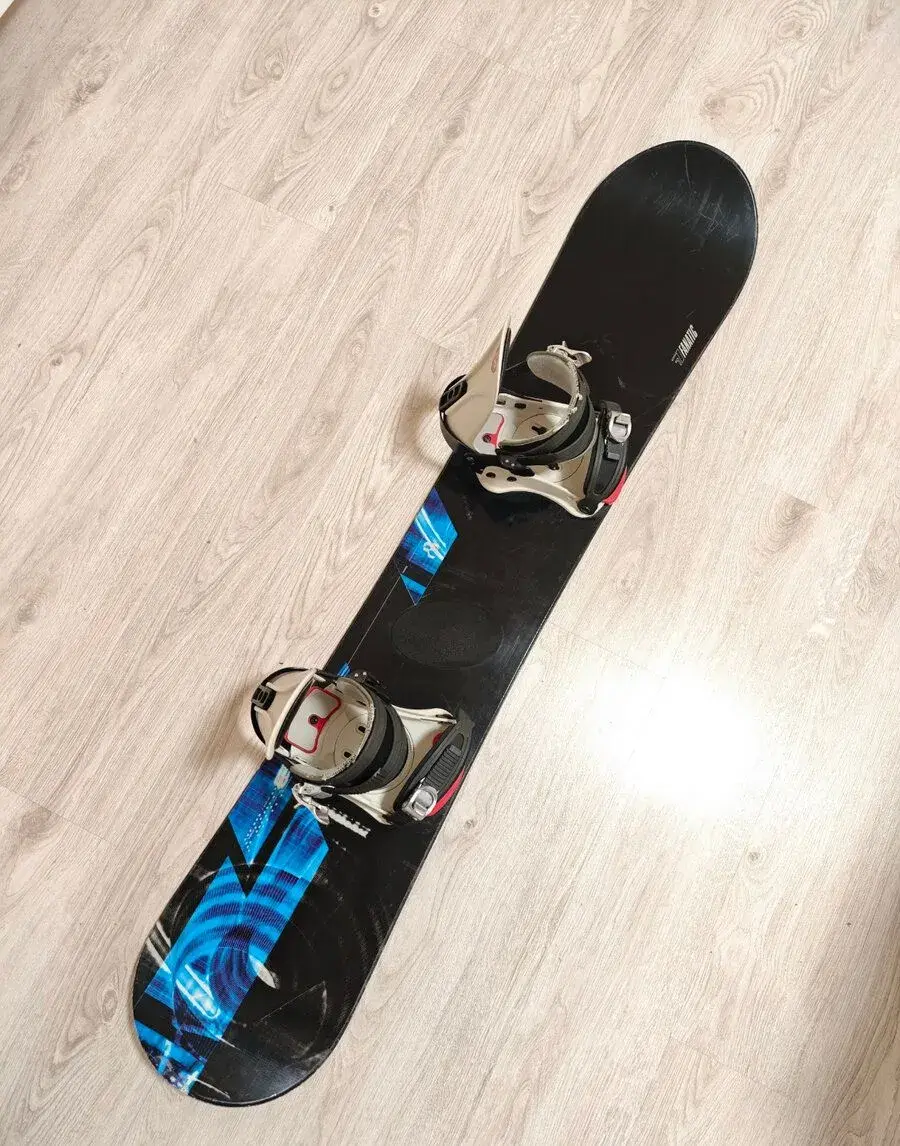 Snowboard Fanatic 155cm + vázání