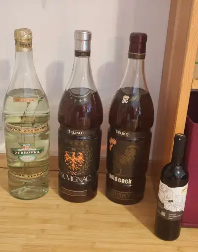 3 x Láhev 4,5 litru 80 léta Dolany / Kord