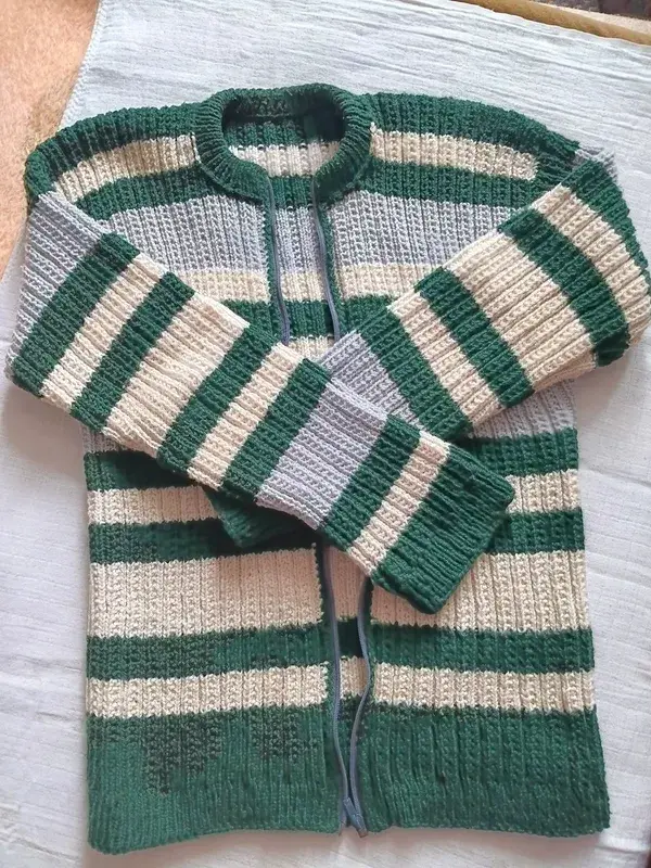 Ručně pletený pánský svetr