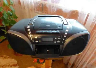 JVC rádio CD + MC to stav