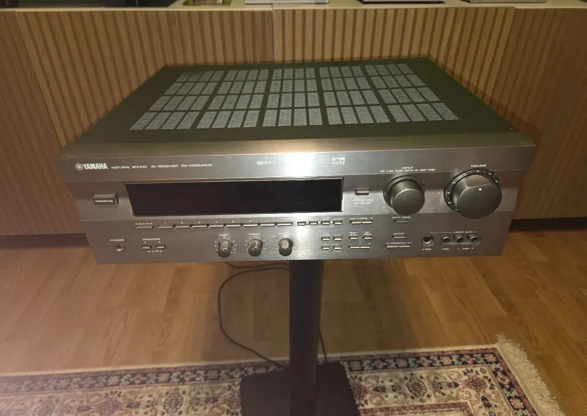 AV receiver ,reproduktory Heco a Elac